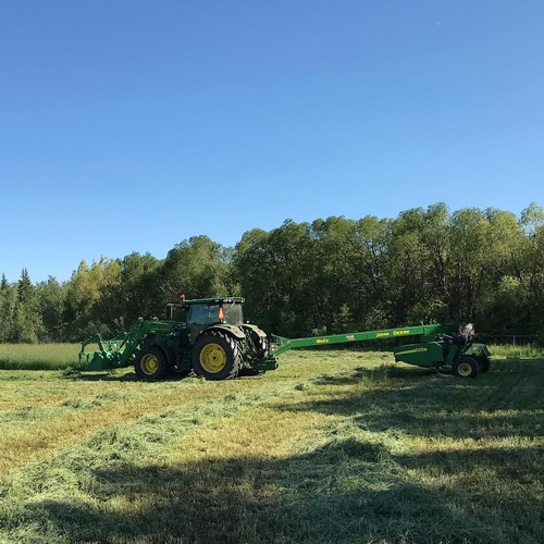 Martin Deerline Edmonton Machinery, Equipment and Supplies Merchant